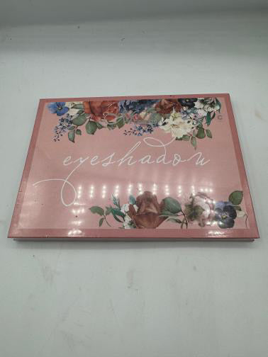 Me now eyeshadow palette