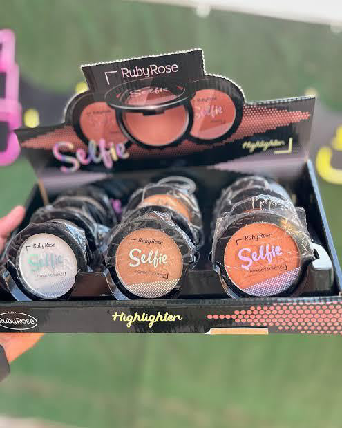 Ruby rose selfie powder highlighter