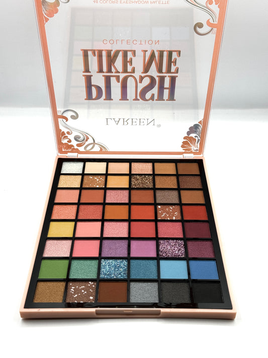 Lareen Plush like me eyeshadow palette
