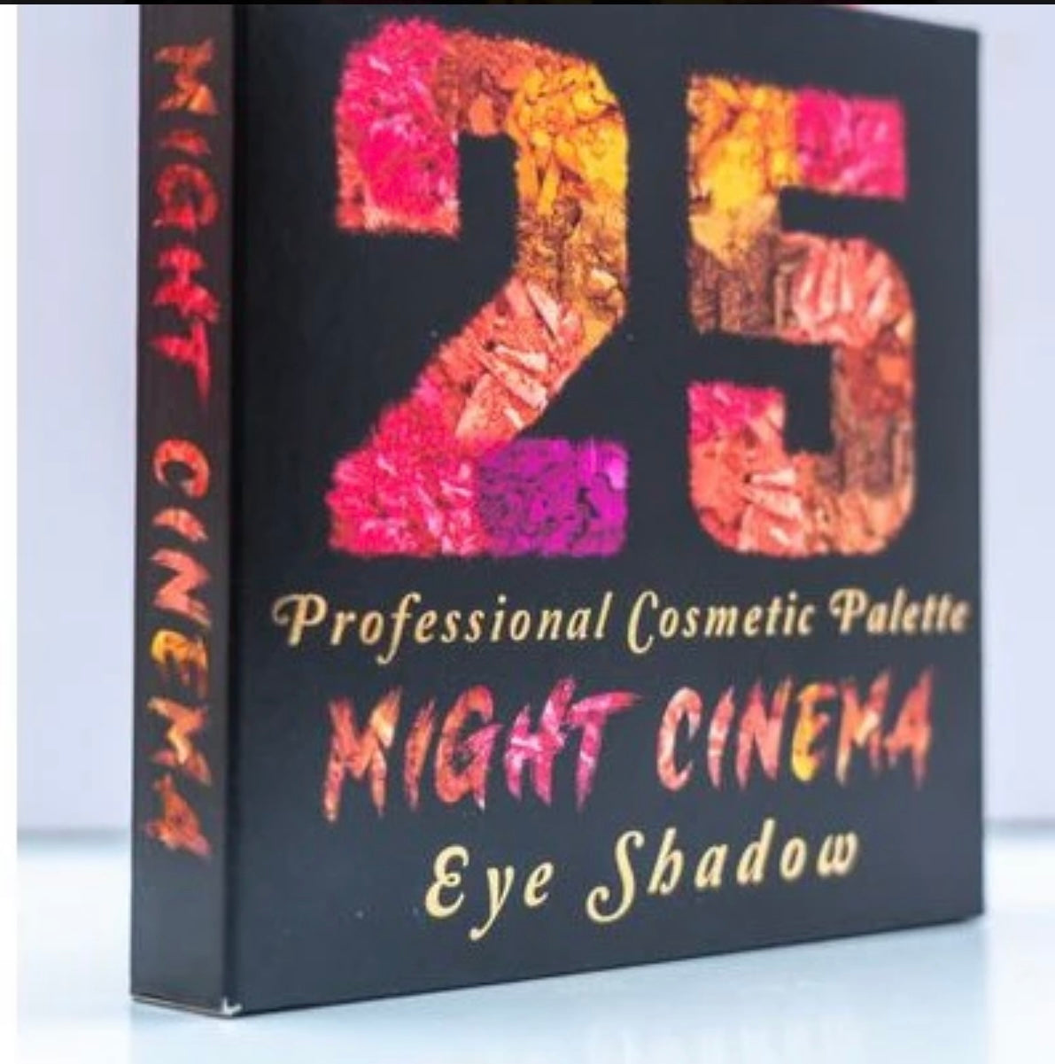 Might Cinema Professional Cosmetic palette Eyeshadow 25 Colors