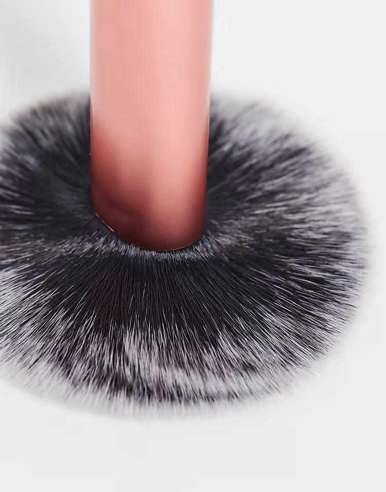 Real Techniques Powder Brush