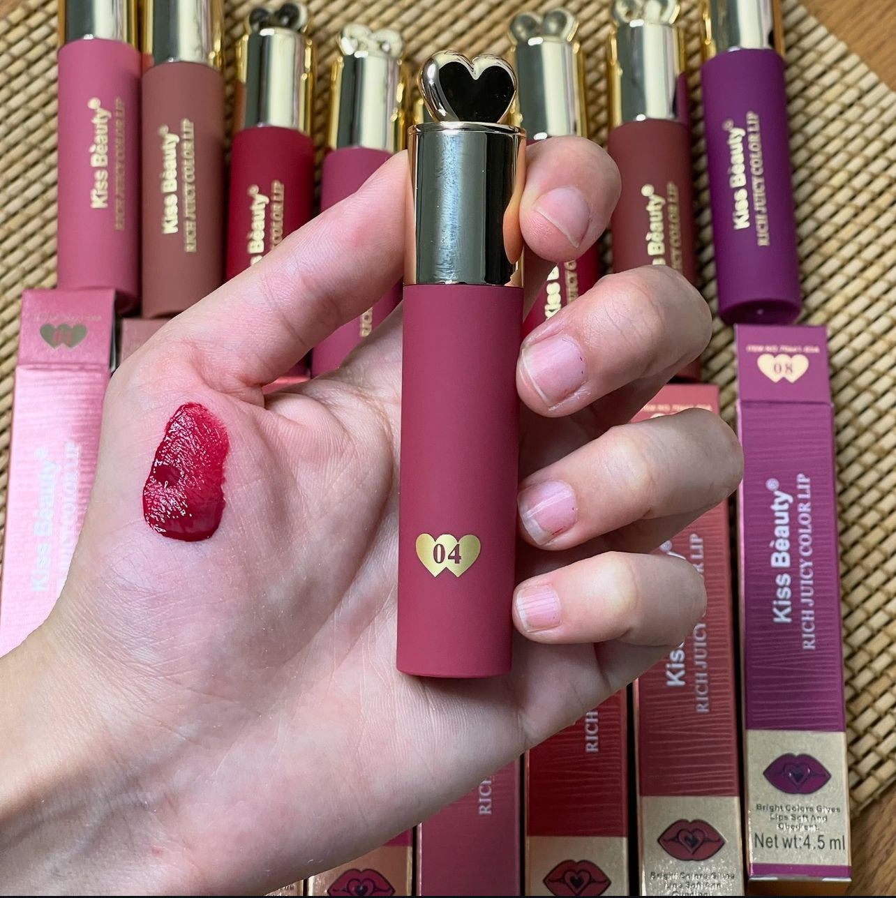 Kiss beauty lip gloss matte