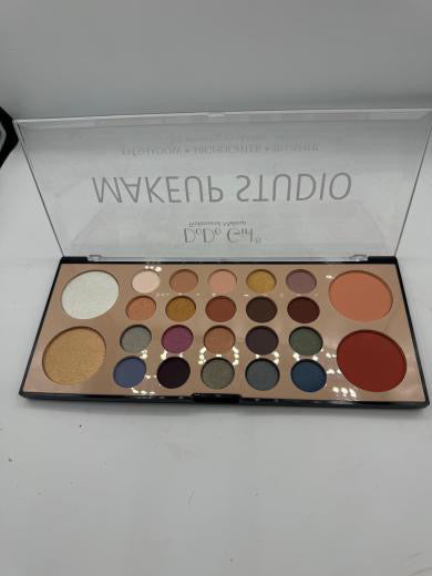 Dodo girl makeup studio eyeshadow & highlighter & blusher 24 shade palette